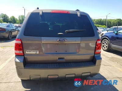 Zdjęcie 6 z 13 samochodu: 2012 FORD ESCAPE XLT VIN:1FMCU0D78CKC64290 - miniatura