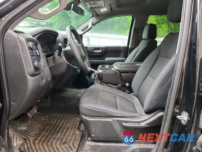Zdjęcie 7 z 12 samochodu: 2020 CHEVROLET SILVERADO K1500 CUSTOM VIN:3GCPYBEK9LG213493 - miniatura
