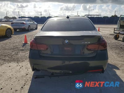 Zdjęcie 6 z 12 samochodu: 2017 BMW 340 I VIN:WBA8B3G37HNU36340 - miniatura