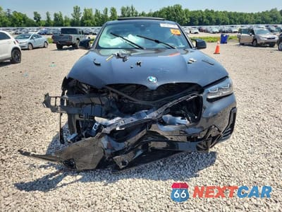 Piąte zdjęcie samochodu w środku: 2024 BMW X4 M40I VIN:5UX43DT01R9U35760 - miniatura