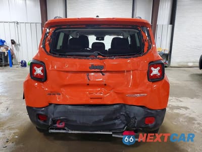 Zdjęcie 6 z 13 samochodu: 2021 JEEP RENEGADE TRAILHAWK VIN:ZACNJDC14MPM12451 - miniatura