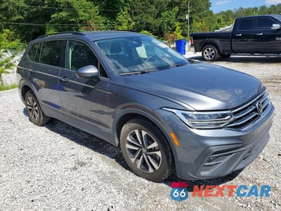 Czwarte zdjęcie samochodu z boku: 2024 VOLKSWAGEN TIGUAN S VIN:3VVRB7AX1RM032702 - miniatura