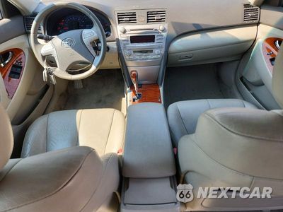 Zdjęcie 8 z 12 samochodu: 2010 TOYOTA CAMRY XLE V6 VIN:4T1BK3EK7AU605721 - miniatura