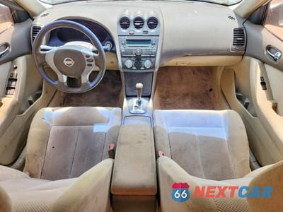 Zdjęcie 8 z 12 samochodu: 2009 NISSAN ALTIMA 2.5 VIN:1N4AL21E89N442757 - miniatura
