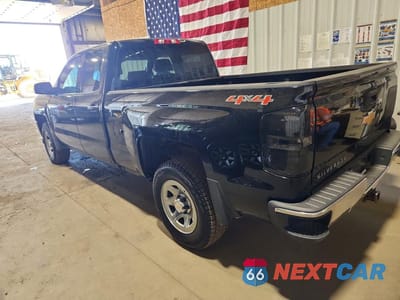 Drugie zdjęcie samochodu z przodu: 2017 CHEVROLET SILVERADO K1500 VIN:1GCVKNEH7HZ394826 - miniatura