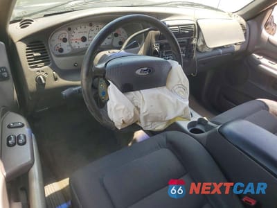 Zdjęcie 8 z 13 samochodu: 2001 FORD EXPLORER SPORT VIN:1FMYU70E81UC54539 - miniatura