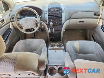Zdjęcie 8 z 13 samochodu: 2006 TOYOTA SIENNA LE 8 PASSENGER VIN:5TDZA23C56S481665 - miniatura
