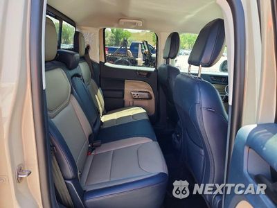 Zdjęcie 10 z 12 samochodu: 2025 FORD MAVERICK LARIAT VIN:3FTTW8SA2SRB35841 - miniatura