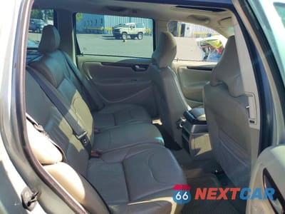 Zdjęcie 10 z 12 samochodu: 2004 VOLVO XC70 VIN:YV1SZ59H541123579 - miniatura