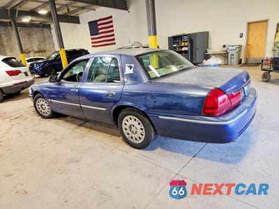 Drugie zdjęcie samochodu z przodu: 2004 MERCURY GRAND MARQUIS GS VIN:2MEFM74W04X605101 - miniatura