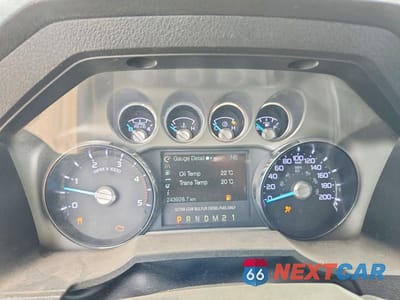 Zdjęcie 9 z 12 samochodu: 2011 FORD F350 SUPER DUTY VIN:1FT8W3DT1BEB63950 - miniatura