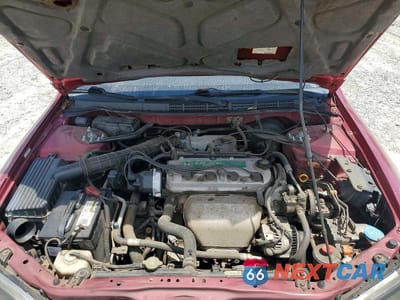 Zdjęcie 11 z 12 samochodu: 2001 HONDA ACCORD EX VIN:1HGCG66891A000911 - miniatura