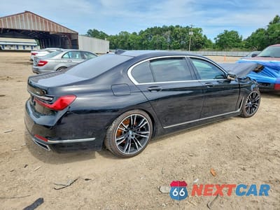 Trzecie zdjęcie samochodu z tyłu: 2020 BMW 740 I VIN:WBA7T2C0XLGL17631 - miniatura