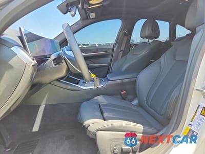 Zdjęcie 7 z 12 samochodu: 2025 BMW I4 EDRIVE 40 VIN:WBY23HD02SFV79130 - miniatura