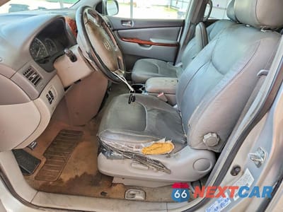 Zdjęcie 7 z 13 samochodu: 2004 TOYOTA SIENNA XLE 7 PASSENGER VIN:5TDZA22C54S017502 - miniatura