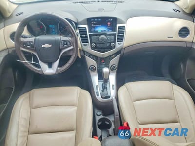 Zdjęcie 8 z 12 samochodu: 2014 CHEVROLET CRUZE LT VIN:1G1PE5SB3E7370491 - miniatura