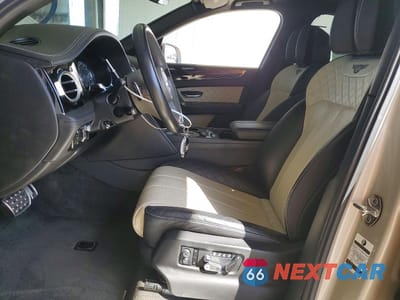 Zdjęcie 7 z 12 samochodu: 2018 BENTLEY BENTAYGA VIN:SJAAC4ZV4JC018083 - miniatura