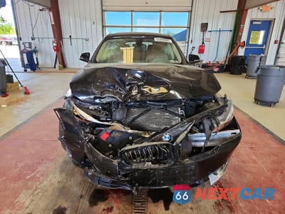 Piąte zdjęcie samochodu w środku: 2015 BMW 328 XIGT VIN:WBA3X5C57FD560805 - miniatura