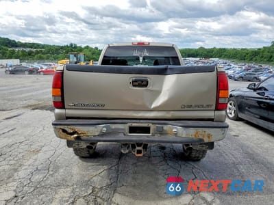 Zdjęcie 6 z 12 samochodu: 2000 CHEVROLET SILVERADO K2500 VIN:1GCGK29U2YZ170801 - miniatura