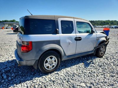 Trzecie zdjęcie samochodu z tyłu: 2005 HONDA ELEMENT LX VIN:5J6YH18375L015191 - miniatura