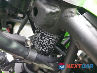 Zdjęcie 9 z 9 samochodu: 2025 KAWASAKI EX500 H VIN:ML5EXGH15SDA54653 - miniatura