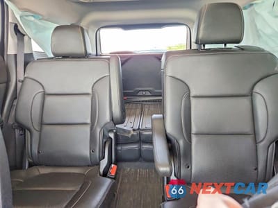 Zdjęcie 10 z 13 samochodu: 2023 GMC ACADIA SLT VIN:1GKKNULS0PZ170478 - miniatura