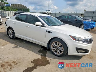 Czwarte zdjęcie samochodu z boku: 2011 KIA OPTIMA EX VIN:KNAGN4A76B5153052 - miniatura