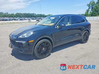 2016 PORSCHE CAYENNE WP1AA2A23GLA03575 - główne zdjęcie licytacji z USA - miniatura