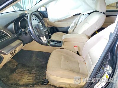 Zdjęcie 7 z 12 samochodu: 2015 SUBARU LEGACY 2.5I PREMIUM VIN:4S3BNBH60F3074041 - miniatura
