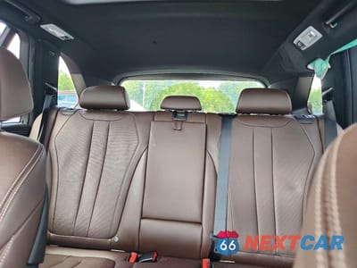Zdjęcie 10 z 13 samochodu: 2017 BMW X5 XDRIVE50I VIN:5UXKR6C50H0J84715 - miniatura