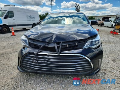 Piąte zdjęcie samochodu w środku: 2016 TOYOTA AVALON XLE VIN:4T1BK1EB3GU199756 - miniatura