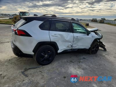 Trzecie zdjęcie samochodu z tyłu: 2021 TOYOTA RAV4 XSE VIN:2T3E6RFV1MW022599 - miniatura