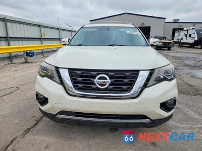 Piąte zdjęcie samochodu w środku: 2018 NISSAN PATHFINDER S VIN:5N1DR2MM5JC649546 - miniatura