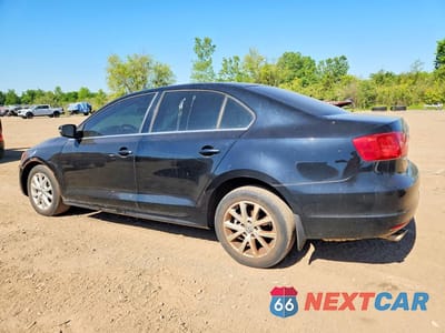 Drugie zdjęcie samochodu z przodu: 2013 VOLKSWAGEN JETTA SE VIN:3VWDP7AJ1DM397070 - miniatura
