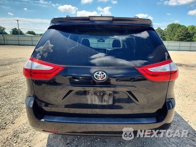 Zdjęcie 6 z 12 samochodu: 2019 TOYOTA SIENNA VIN:5TDYZ3DCXKS977287 - miniatura