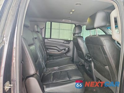 Zdjęcie 11 z 13 samochodu: 2017 CHEVROLET SUBURBAN K1500 LT VIN:1GNSKHKC5HR223934 - miniatura