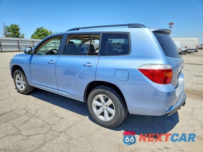 Drugie zdjęcie samochodu z przodu: 2010 TOYOTA HIGHLANDER SE VIN:5TDKK3EH7AS011496 - miniatura