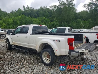 Drugie zdjęcie samochodu z przodu: 2017 FORD F450 SUPER DUTY VIN:1FT8W4DT7HED67778 - miniatura