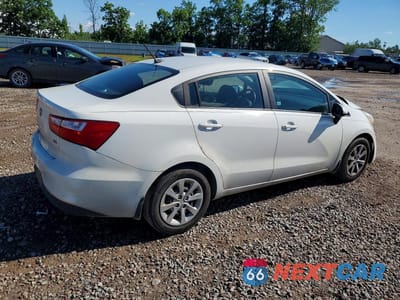 Trzecie zdjęcie samochodu z tyłu: 2017 KIA RIO LX VIN:KNADM4A33H6050418 - miniatura