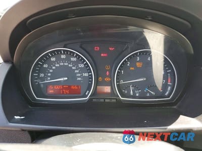 Zdjęcie 9 z 12 samochodu: 2006 BMW X3 3.0I VIN:WBXPA934X6WD28617 - miniatura