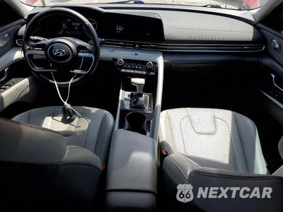 Zdjęcie 8 z 12 samochodu: 2023 HYUNDAI ELANTRA LIMITED VIN:KMHLN4AJ2PU049647 - miniatura