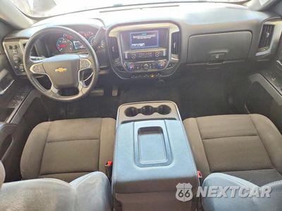 Zdjęcie 8 z 12 samochodu: 2017 CHEVROLET SILVERADO K1500 LT VIN:3GCUKREC5HG165391 - miniatura