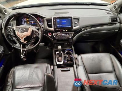 Zdjęcie 8 z 12 samochodu: 2017 HONDA RIDGELINE RTL VIN:5FPYK3F78HB002845 - miniatura