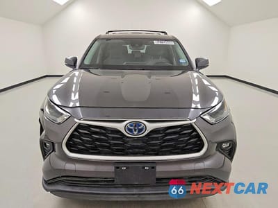 Piąte zdjęcie samochodu w środku: 2022 TOYOTA HIGHLANDER HYBRID LE VIN:5TDZARAH5NS515707 - miniatura