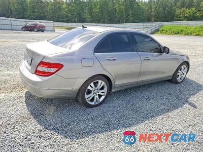 Trzecie zdjęcie samochodu z tyłu: 2008 MERCEDES-BENZ C 300 VIN:WDDGF54X28F076965 - miniatura