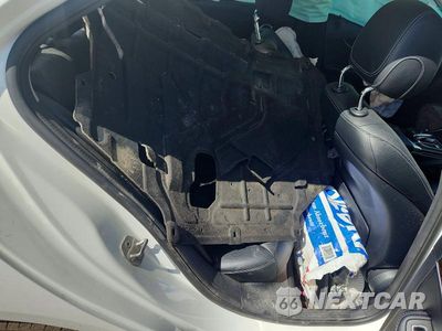 Zdjęcie 12 z 13 samochodu: 2016 MERCEDES-BENZ C 300 4MATIC VIN:55SWF4KB8GU171085 - miniatura