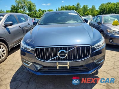 Piąte zdjęcie samochodu w środku: 2020 VOLVO XC60 T5 INSCRIPTION VIN:YV4102RL0L1571903 - miniatura