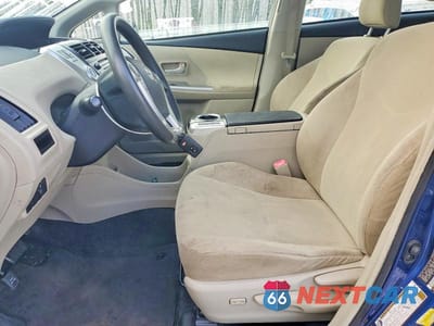 Zdjęcie 7 z 12 samochodu: 2012 TOYOTA PRIUS VIN:JTDZN3EU9C3025648 - miniatura