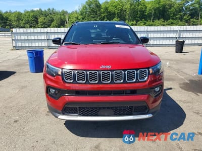 Piąte zdjęcie samochodu w środku: 2025 JEEP COMPASS LIMITED VIN:3C4NJDCN2ST523303 - miniatura