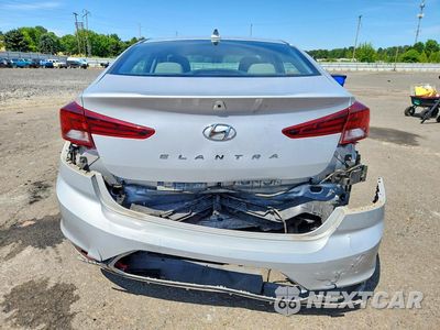 Zdjęcie 6 z 12 samochodu: 2019 HYUNDAI ELANTRA SEL VIN:KMHD84LF1KU821519 - miniatura
